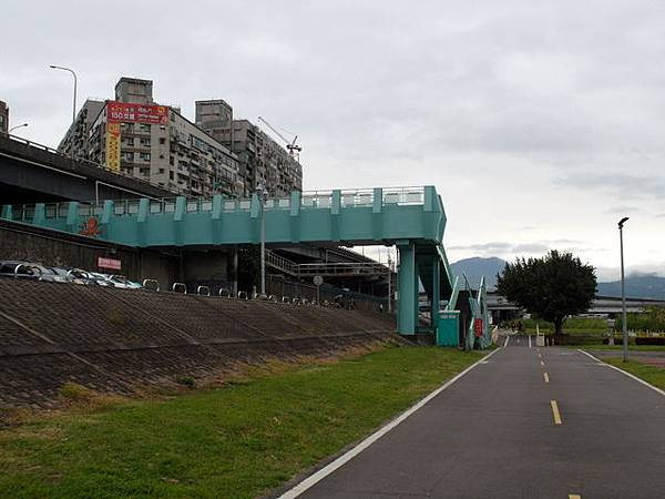 二重環狀自行車道 (125).JPG