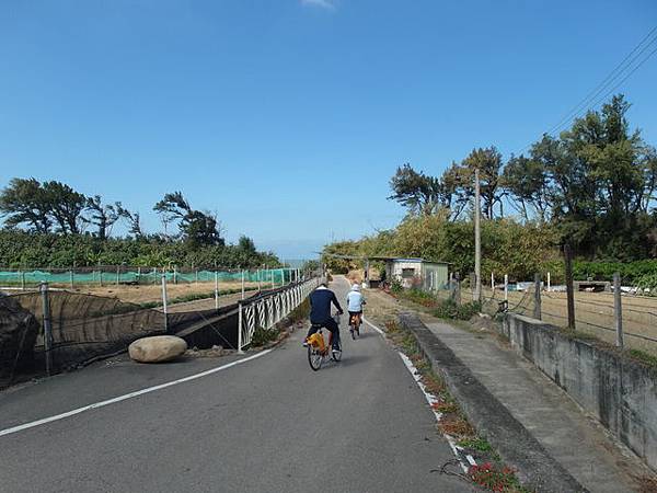 竹南綠光海風自行車道 (3).JPG