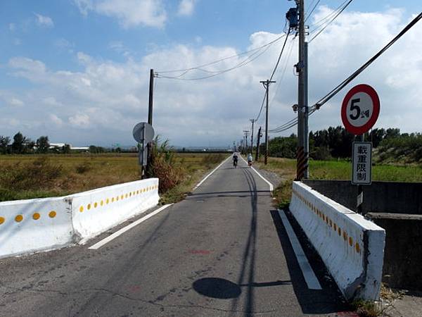 竹南綠光海風自行車道 (145).JPG