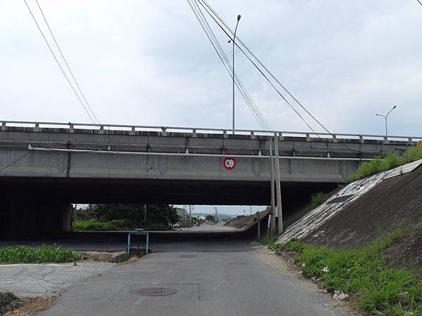 後龍綠光海風自行車道 (182).JPG