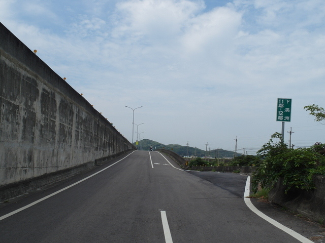 後龍綠光海風自行車道 (193).JPG