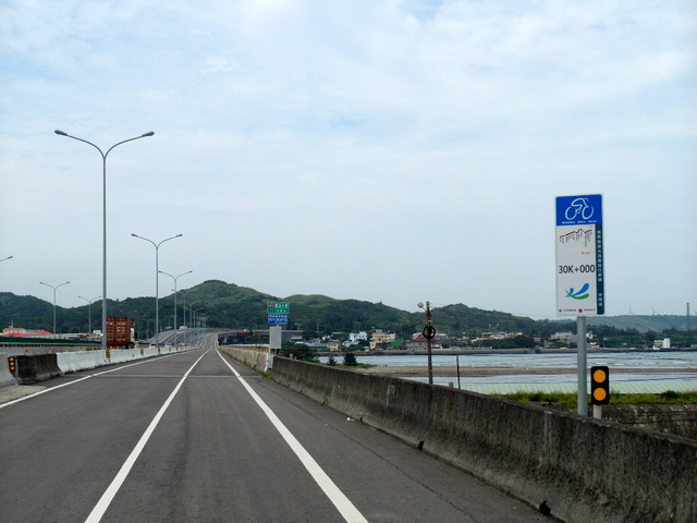 後龍綠光海風自行車道 (195).JPG