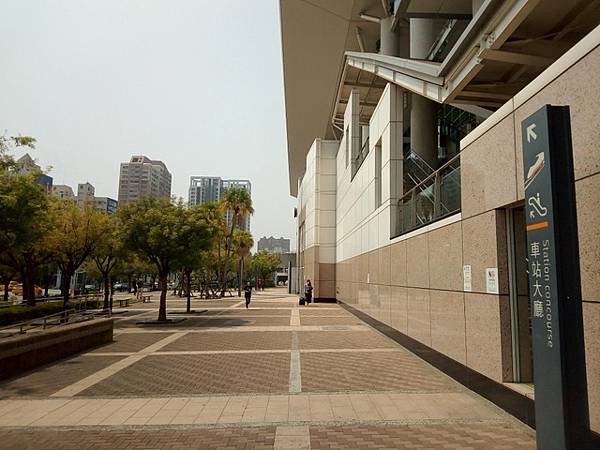 左營車站 (4).jpg