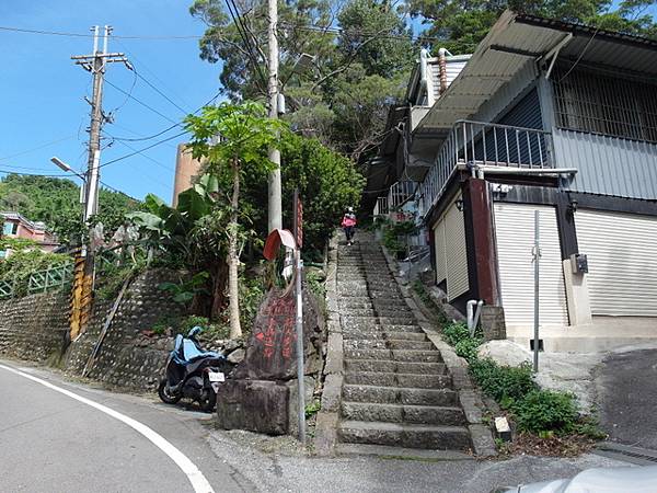 福隆山步道 (184).JPG