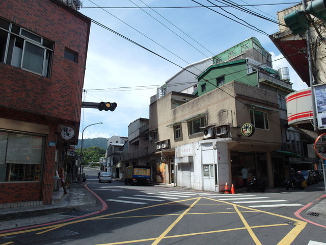 基隆河右岸自行車道_汐止段 (52).JPG