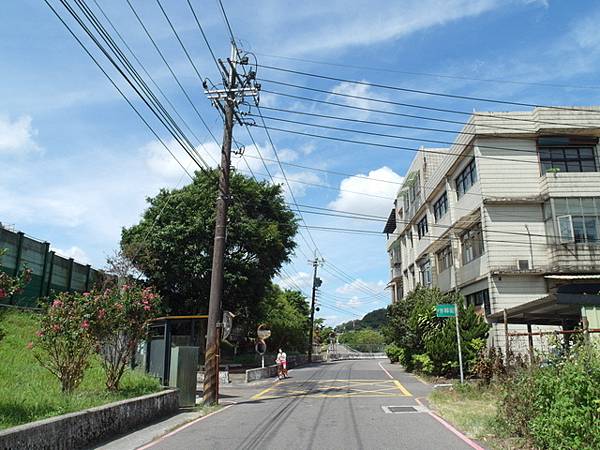 基隆河右岸自行車道_汐止段 (57).JPG