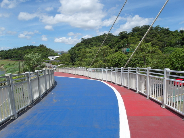 基隆河右岸自行車道_汐止段 (106).JPG