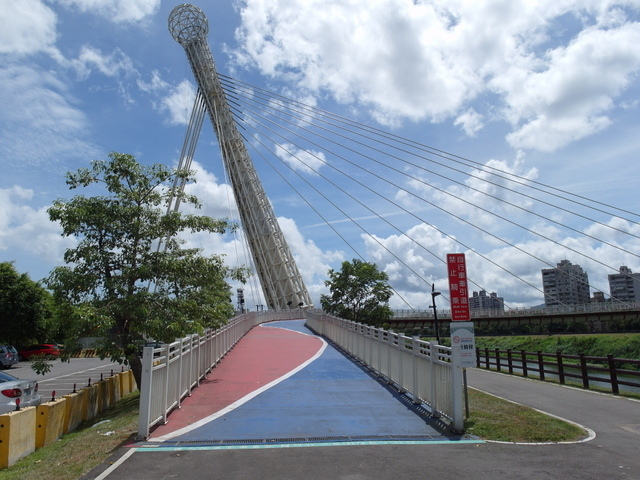 基隆河右岸自行車道_汐止段 (109).JPG