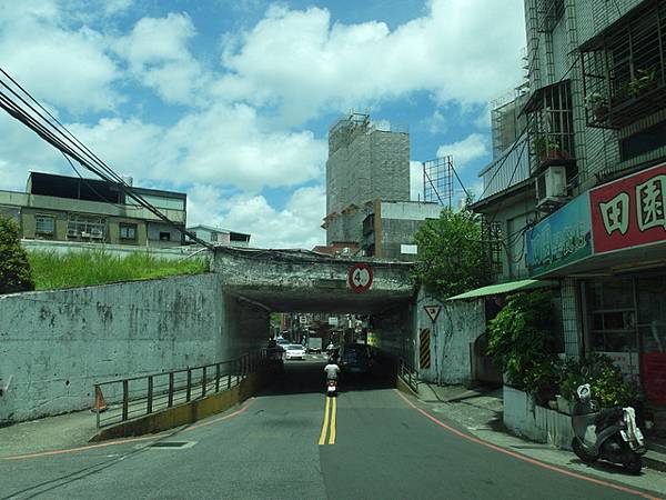 基隆河右岸自行車道_汐止段 (143).JPG