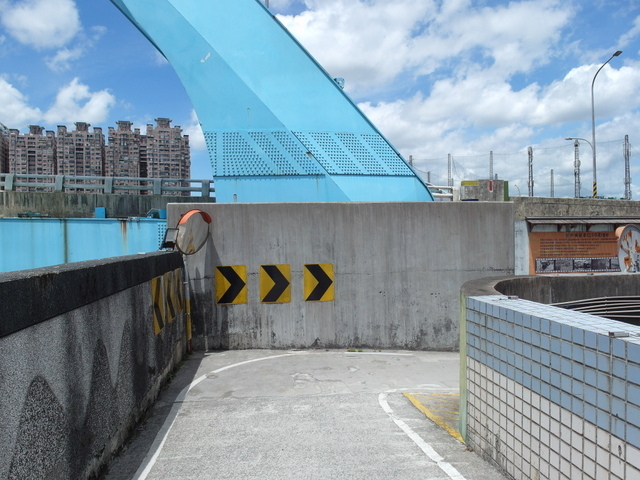 基隆河右岸自行車道_汐止段 (155).JPG