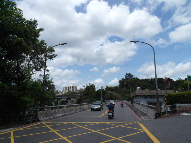 基隆河右岸自行車道_汐止段 (179).JPG