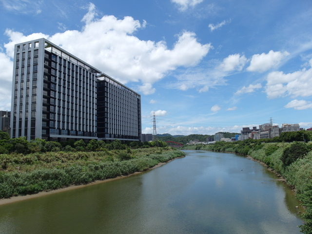 基隆河右岸自行車道_汐止段 (204).JPG