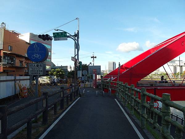 基隆河右岸自行車道_汐止段 (263).JPG