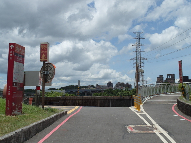 基隆河右岸自行車道_汐止段 (296).JPG