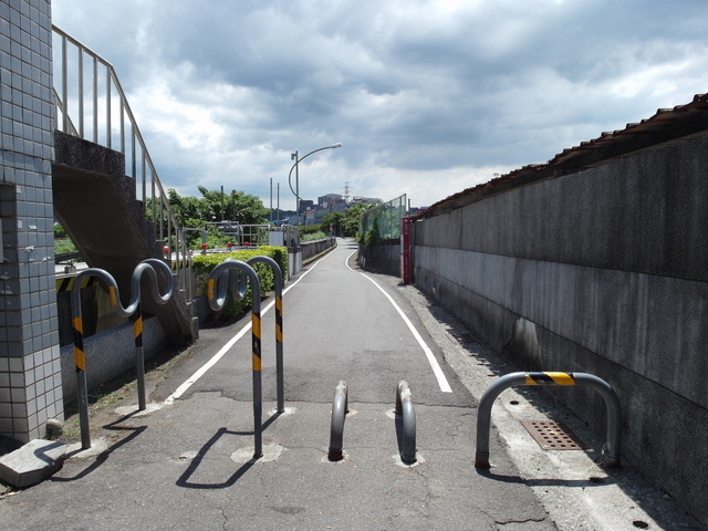 基隆河右岸自行車道_汐止段 (332).JPG