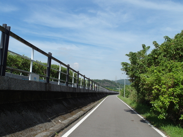 淡水河右岸自行車道 (112).JPG