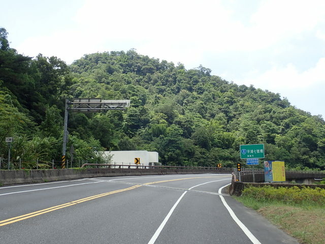 基平公路 (62).JPG