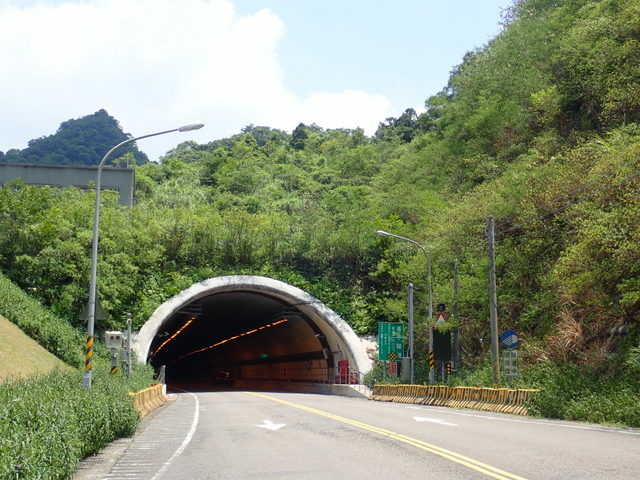 基平公路 (92).JPG