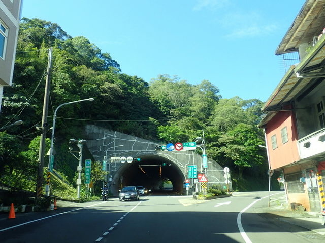 基平公路 (138).JPG