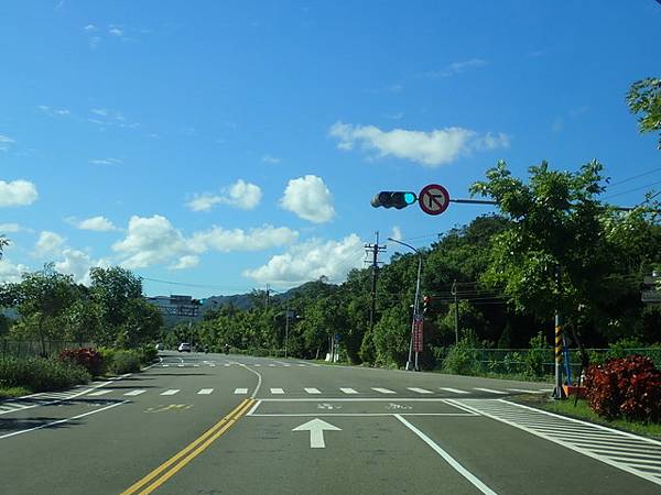 基平公路 (140).JPG