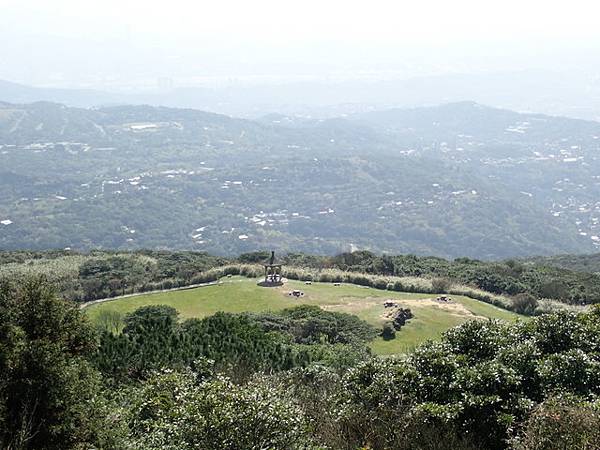 七星山步道 (146).JPG