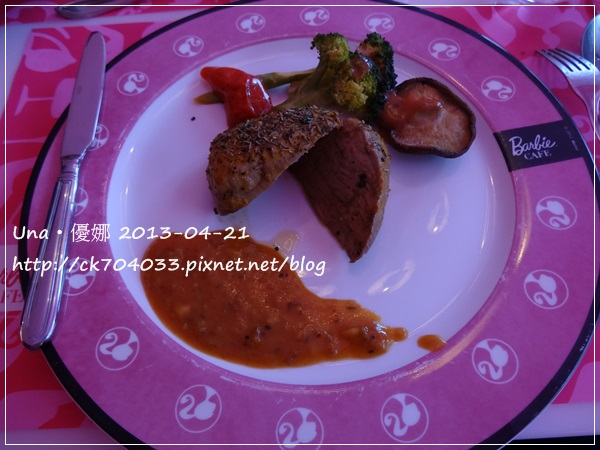 Barbie Cafe芭比餐廳-米蘭酥香里肌