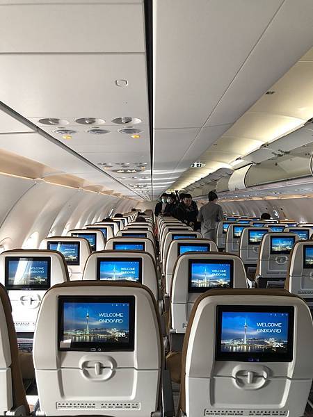 0C8093A7-66C5-4BBD-91F7-683653571596