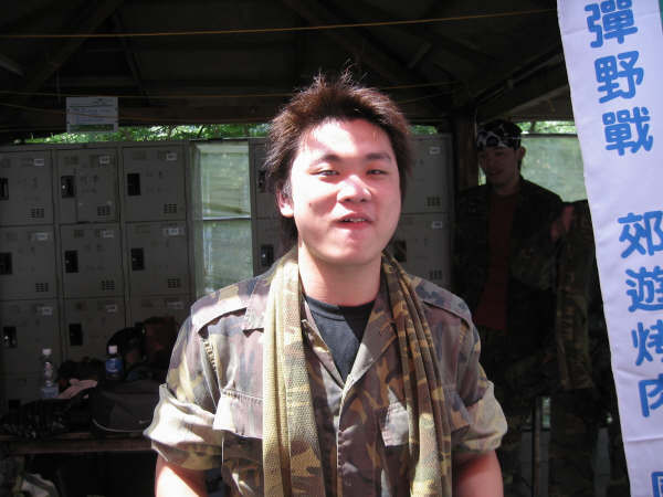 人物介紹:零零發