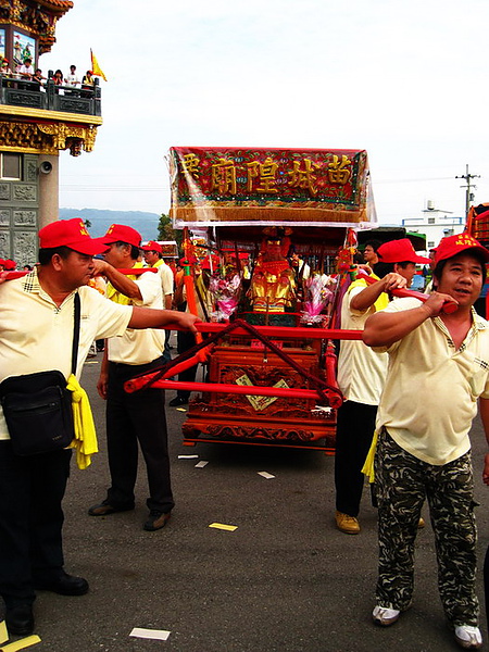 陰陽司爺與福德正神神轎