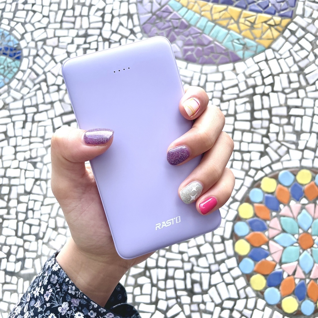 { 行動電源 } 隨沖好夥伴～充電不怕忘記帶線！RASTO 