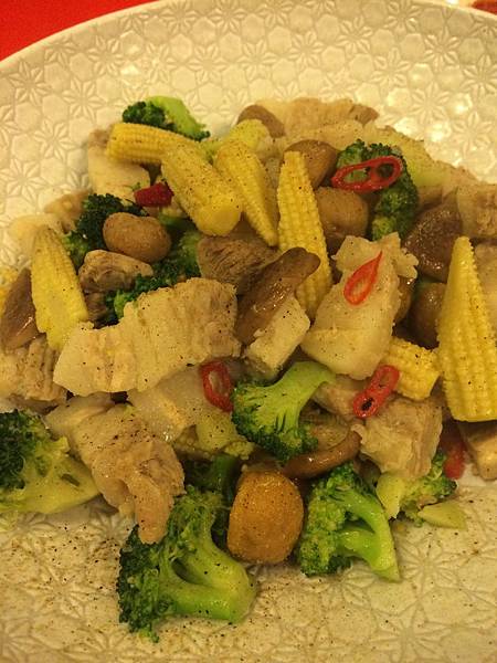 IMG_7045.JPG IMG_7045.JPG