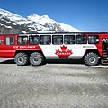 帶領我們抵達冰原的 巨輪雪車~!!