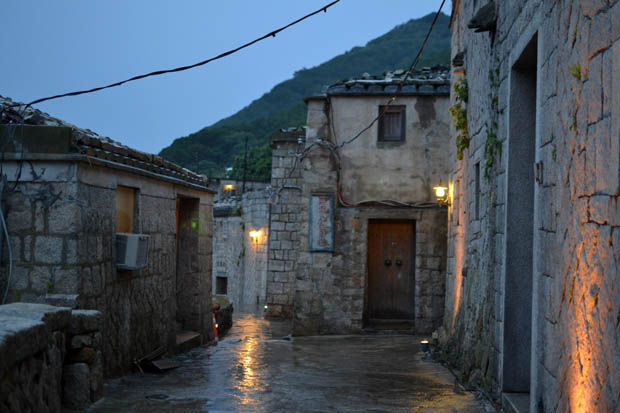 卡蹓馬祖 北竿芹壁村 緩慢悠閒玩 米花の三口之家 痞客邦