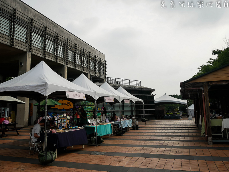 去鶯歌野餐吧 !:)