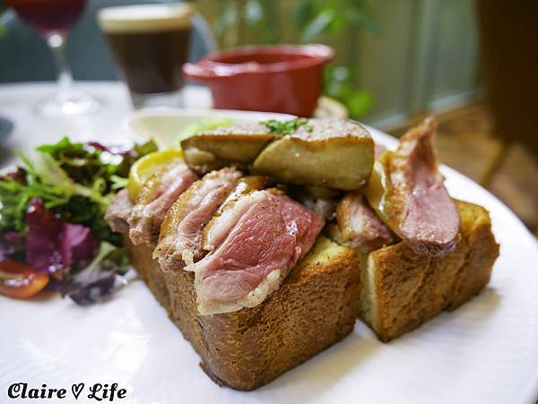 初衣食午 山蘭居