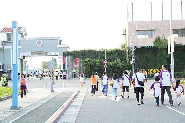 權民路跑 權證~小錢跑向大幸福