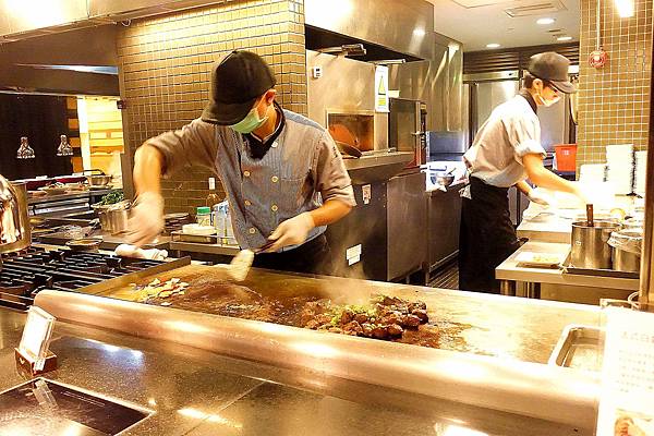 饗食天堂 鮮味破表海鮮大船來囉 饗食天堂 鮮味破表海鮮大船來囉