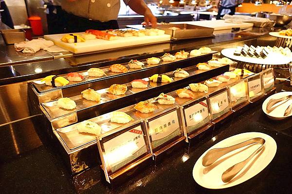 饗食天堂 鮮味破表海鮮大船來囉 饗食天堂 鮮味破表海鮮大船來囉