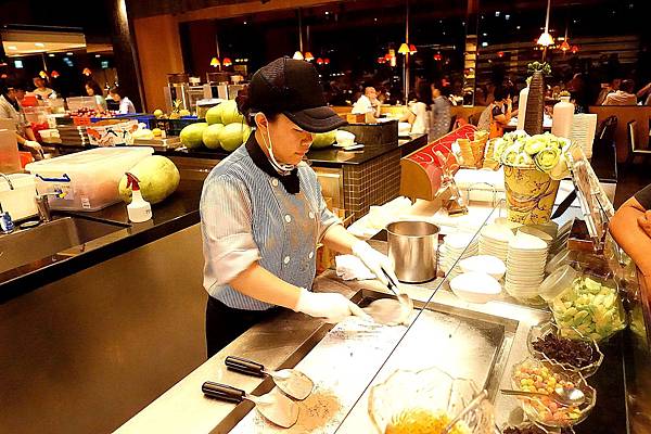 饗食天堂 鮮味破表海鮮大船來囉 饗食天堂 鮮味破表海鮮大船來囉