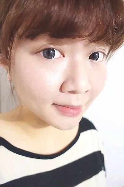 BEVY C. 光透幻白妝前保濕精華.淨白粉底液 BEVY C. 光透幻白妝前保濕精華.淨白粉底液