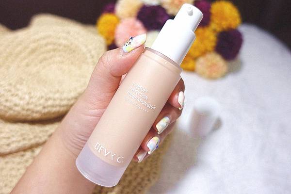 BEVY C. 光透幻白妝前保濕精華.淨白粉底液 BEVY C. 光透幻白妝前保濕精華.淨白粉底液