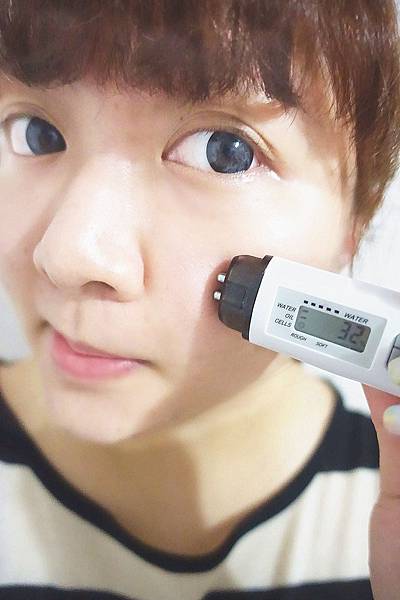 BEVY C. 光透幻白妝前保濕精華.淨白粉底液 BEVY C. 光透幻白妝前保濕精華.淨白粉底液