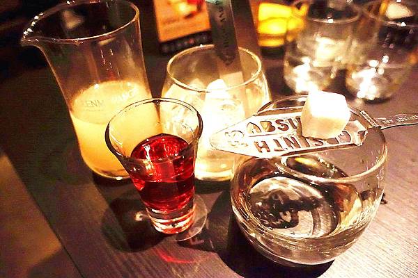 Elfin Restaurant & Lounge Elfin Restaurant & Lounge