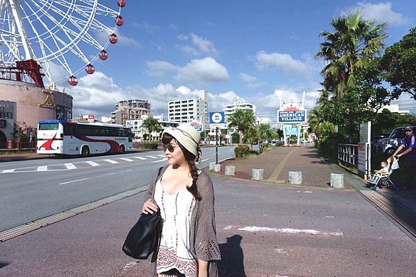 厚片女孩穿搭 海灘穿搭 顯瘦針織衫 