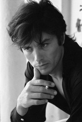 Alain-Delon-Dior-Perier