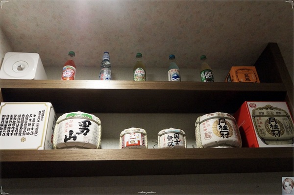 多摩食堂:台北天母多摩食堂~cp值高日式套餐-炸蝦與烤雞腿的雙重組合 多摩食堂:台北天母多摩食堂~cp值高日式套餐-炸蝦與烤雞腿的雙重組合