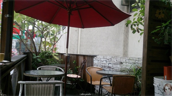 中庭咖啡店:台北 捷運東門站 中庭咖啡~CP值高的溫馨中式套餐好店 中庭咖啡店:台北 捷運東門站 中庭咖啡~CP值高的溫馨中式套餐好店