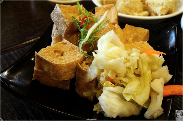 翰林茶館(微風台北車站):台北 北車 翰林茶館之走味的茶味&春水堂大比較 翰林茶館(微風台北車站):台北 北車 翰林茶館之走味的茶味&春水堂大比較