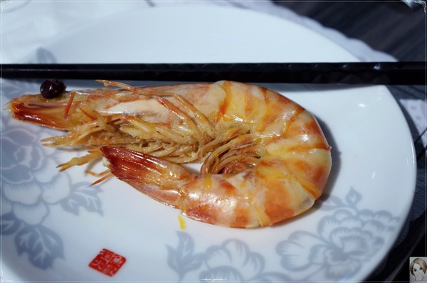 魚歌燈火精緻健康鍋(延吉店):台北 捷運國父紀念館站 魚歌燈火精緻健康鍋(延吉店)~ 氣勢驚人23cm大明蝦 魚歌燈火精緻健康鍋(延吉店):台北 捷運國父紀念館站 魚歌燈火精緻健康鍋(延吉店)~ 氣勢驚人23cm大明蝦