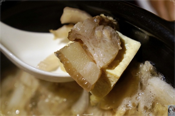 饕鍋：台北 捷運大安站 饕鍋~薄到能透光的三層肉